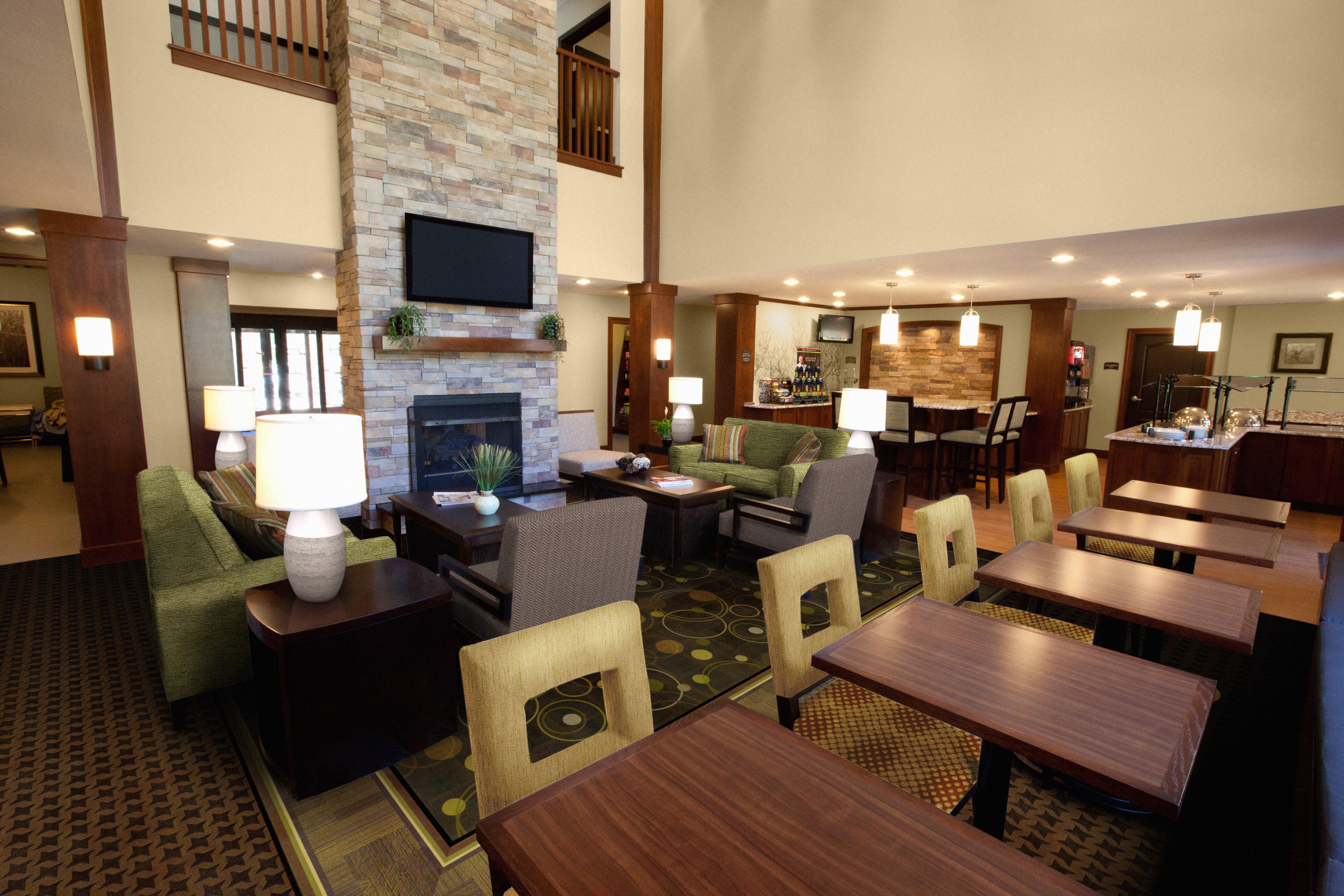 Hotel Staybridge - Johnson By Ihg 3*